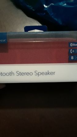Insignia Bluetooth stereo speaker