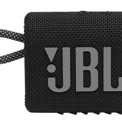 JBL - GO3 Portable Waterproof Wireless Speaker - Black. Like new. Comes as shown,  if not in pictures,  it's not included 