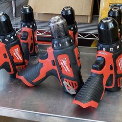 Milwaukee M12 12V Lithium-Ion Cordless 3/8 in. Drill/Driver (Tool-Only)