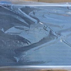 Band New Aluminum Radiator With Fans
