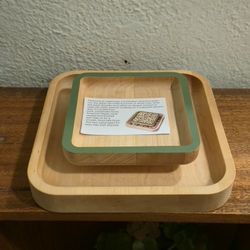 JK ADAMS for uncommon goods 2 Tier Wood Pistachio Pedestal Never Used