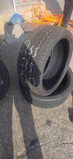255/35/20 good used tires 2