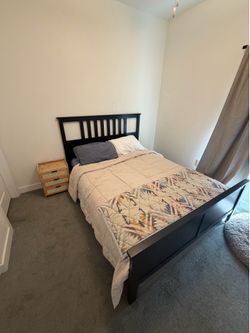 Queen Bedroom Set