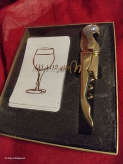 Wine Gift Set with Corkscrew and Cards