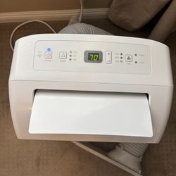 Hisense 7000-BTU Portable AC