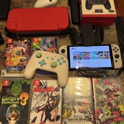 Nintendo Switch Oled Bundle (like New Condition) 