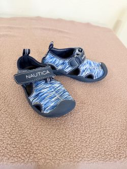 Nautica toddler Water Sandals size 6