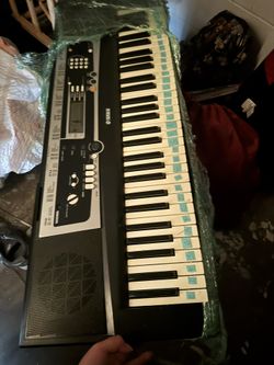 Yamaha Keyboard Piano