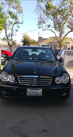 Mercedes-Benz C-Class Black Sedan Sport