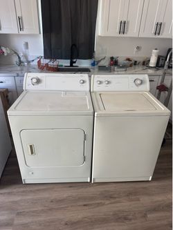 Whirlpool Washer & Dryer Set – Works Great – Clean – Ready to Use