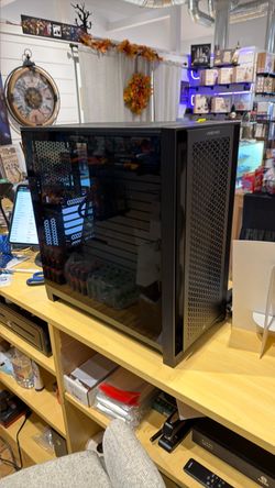Corsair 4000D PC case (including 650w power supply)