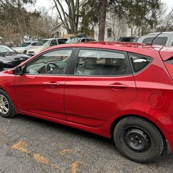 2012 Hyundai Accent