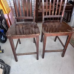 4 Chairs And Dining Table