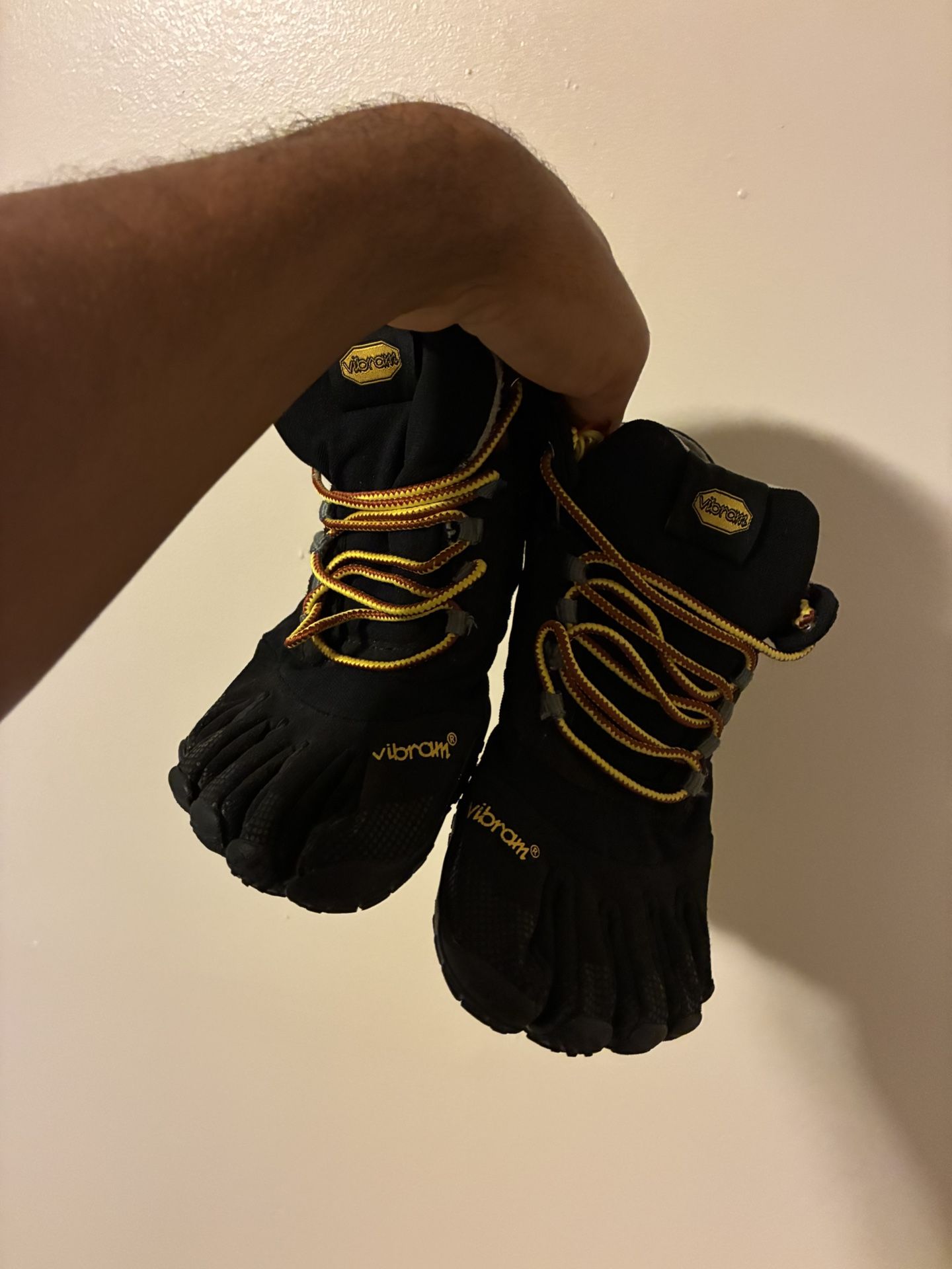 Five Finger Shows For Sale