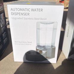 Pet Water Dispenser