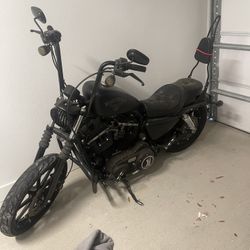 2016 Harley 883 Iron