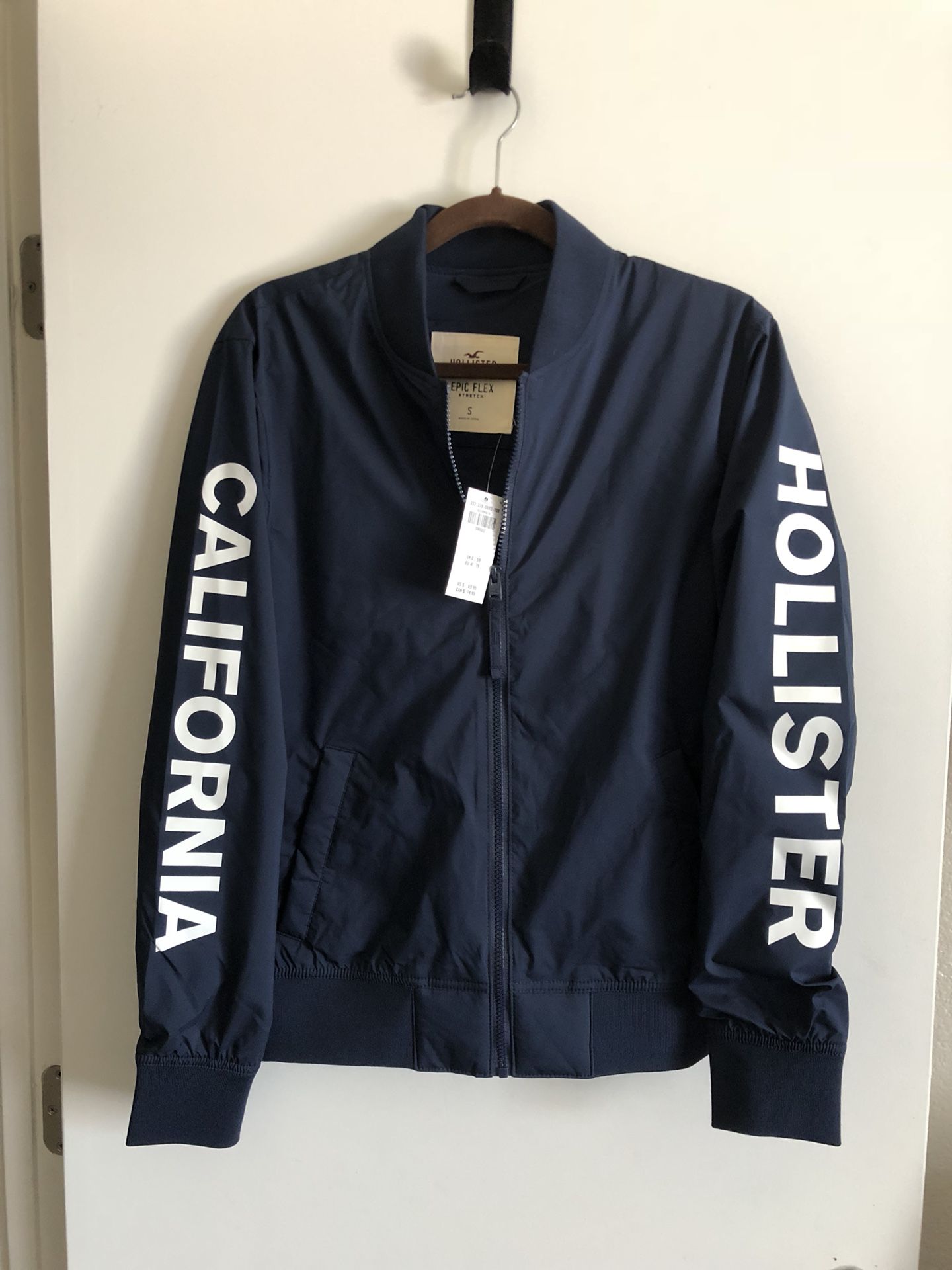 New Hollister Bomber Jacket, Medium Large Size for Sale in San Diego, -