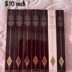 Charlotte Tilbury lip liners