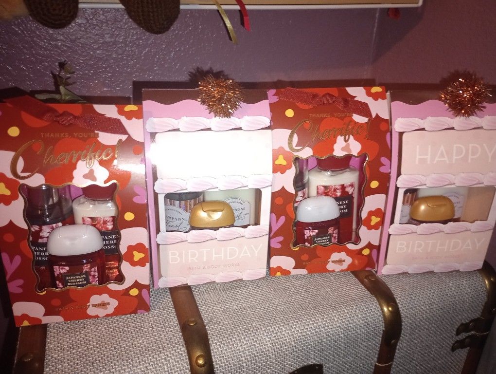 Bath And Body Works Mini Sets