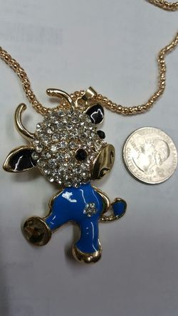 Blue cute cow crystal flower pendant chain necklace.
