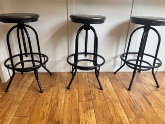 Set of 3 bar stools
