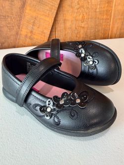 Girl’s Black Mary Jane Shoes (Toddler Size 10)