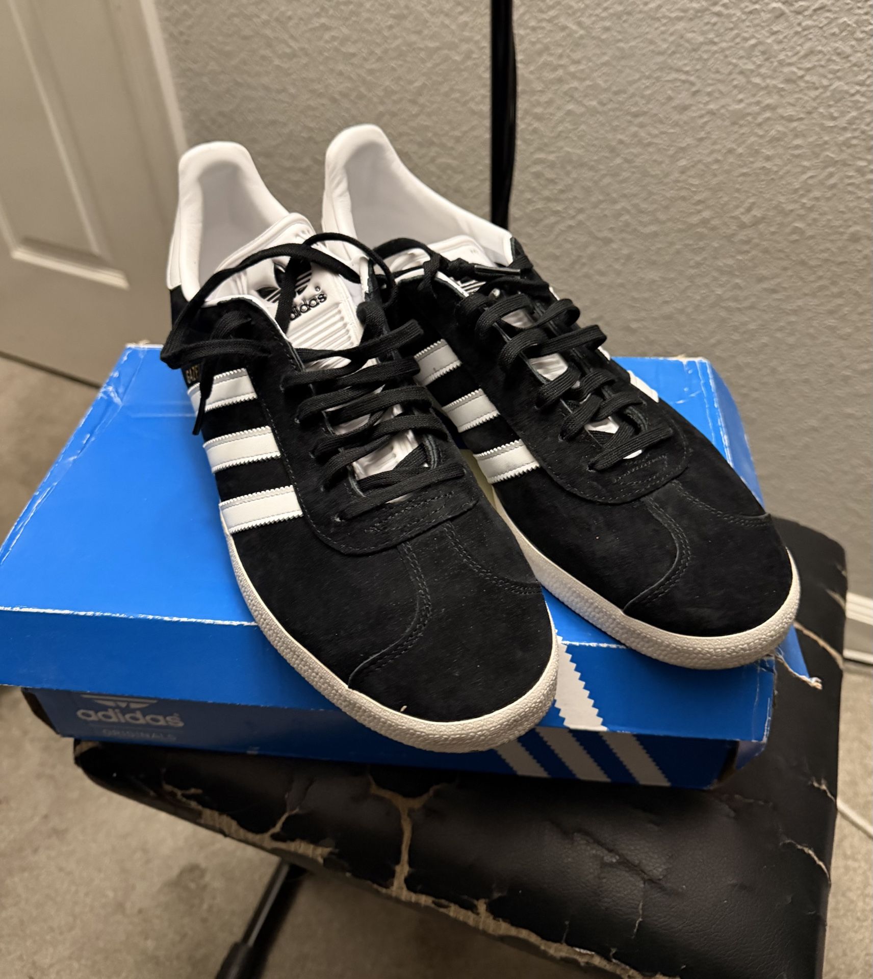 Adidas Gazelles Size 11.5