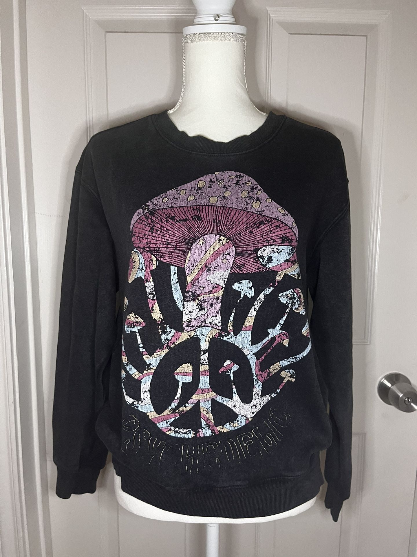 Forever 21 Mushroom Sweatshirt 