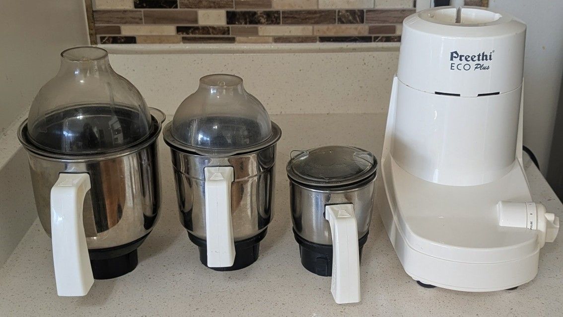 Preethi Eco Plus Mixer Grinder 110-Voltf in, white, 3-jar