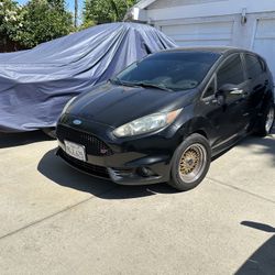 2014 Ford Fiesta