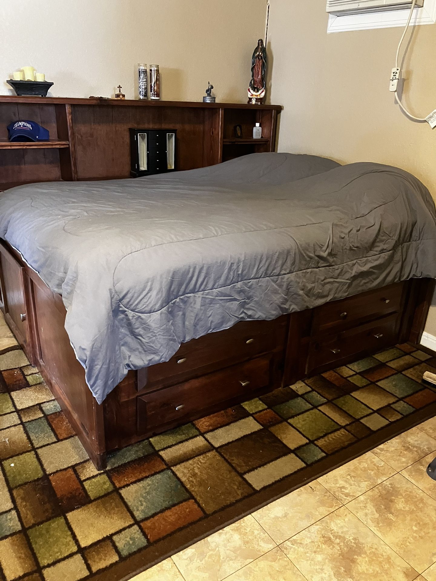 Queen Size Bed– Includes Drawers, Storage Under The Bed