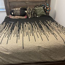 Queen Size Bed Frame Only Great Condition 