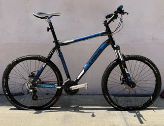 Trek Mountain Bike