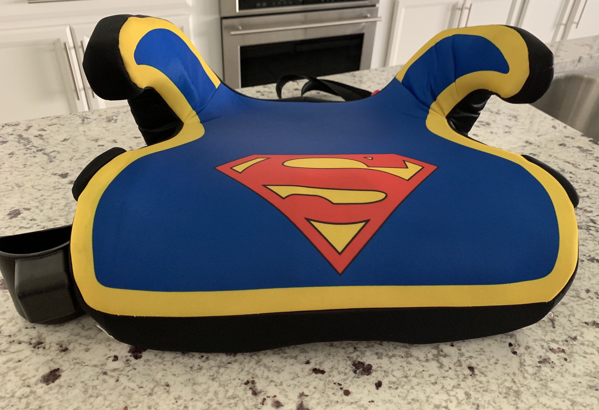 New KidsEmbrace Superman Booster Car Seat, DC Comics Youth Backless Seat SUMMERLIN