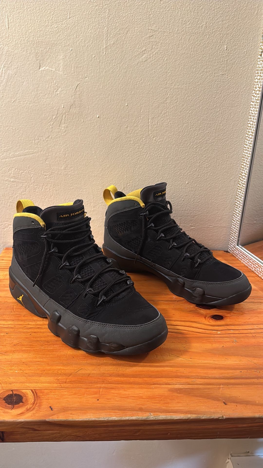 Jordan 9 Retro Dark Charcoal