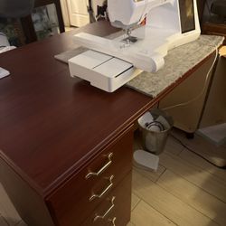 Horn Model 3178 Sewing Quilting Cabinet