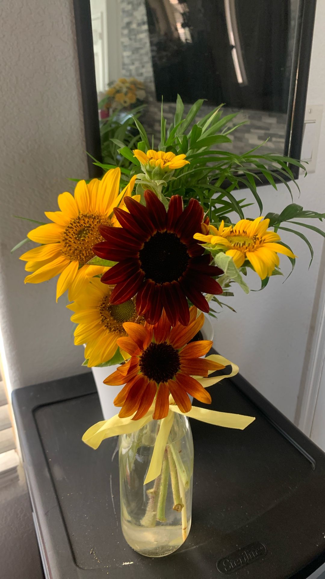 Fresh Sunflower Arrangement
