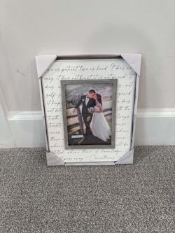 *NEW Malden 5"x7" Bible Words Wedding Frame, Wood*