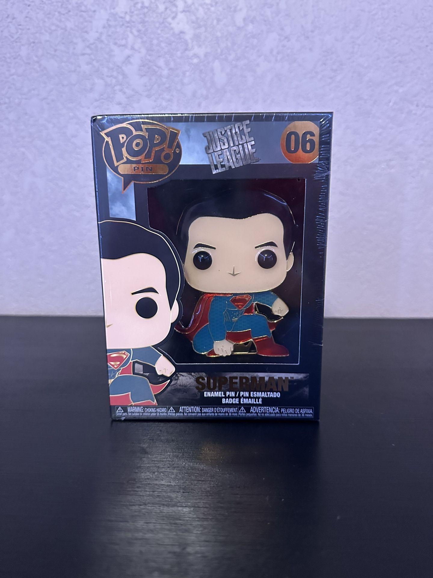 Superman Pop Pin 