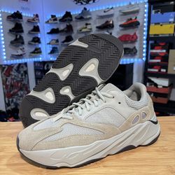 ADIDAS YEEZY “SALT” 700 SIZE 11