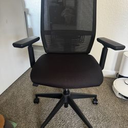 Ergonomic desk Chair For Sale
