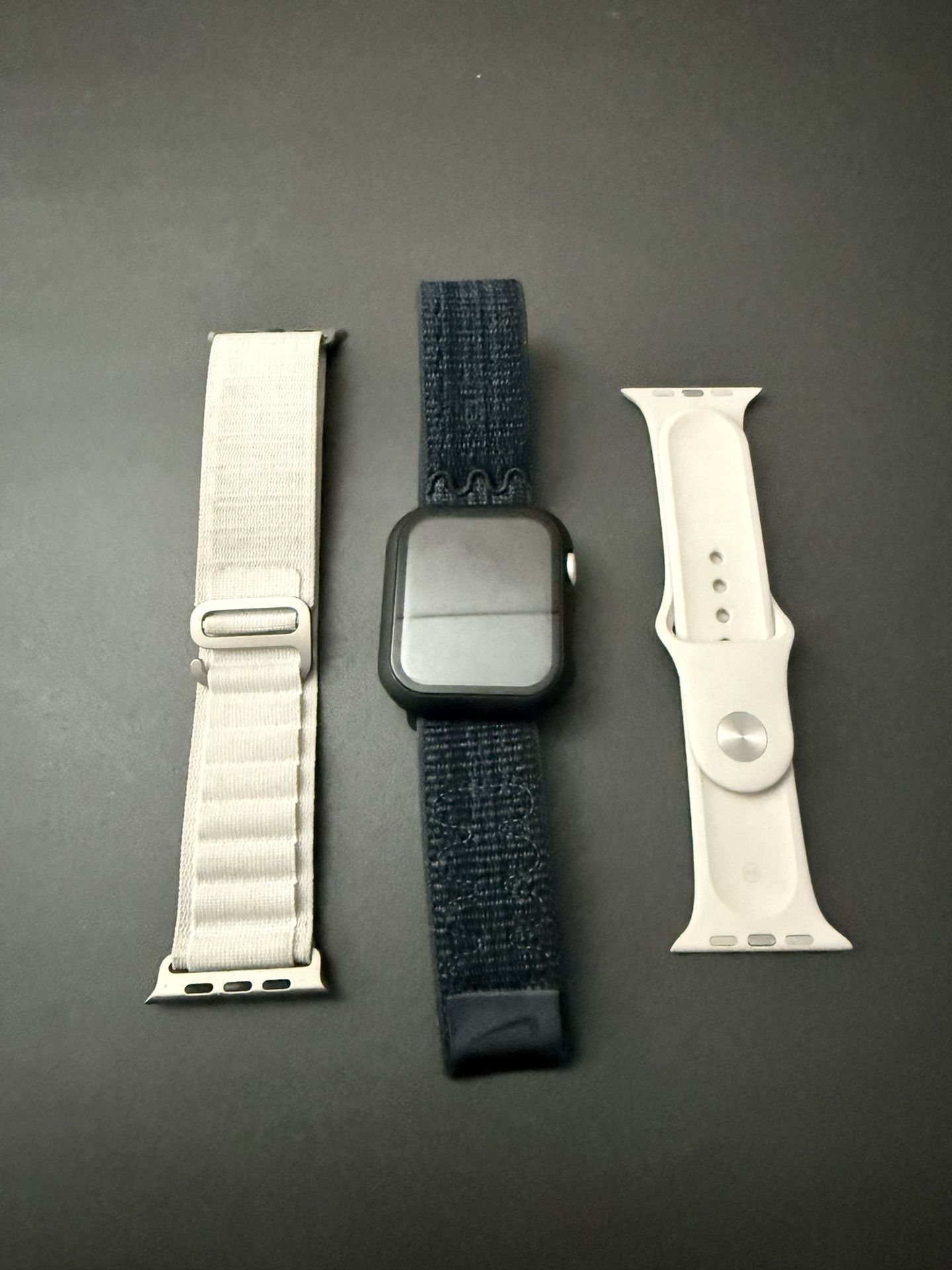 44mm Apple Watch SE Starlight GPS 2022