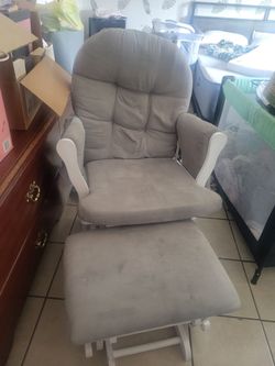 Rocking chair with foot rest