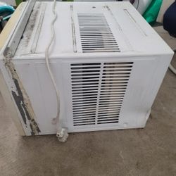 Air Conditioner  18,000 Btu