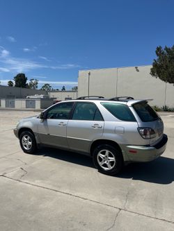 Lexus rx300
