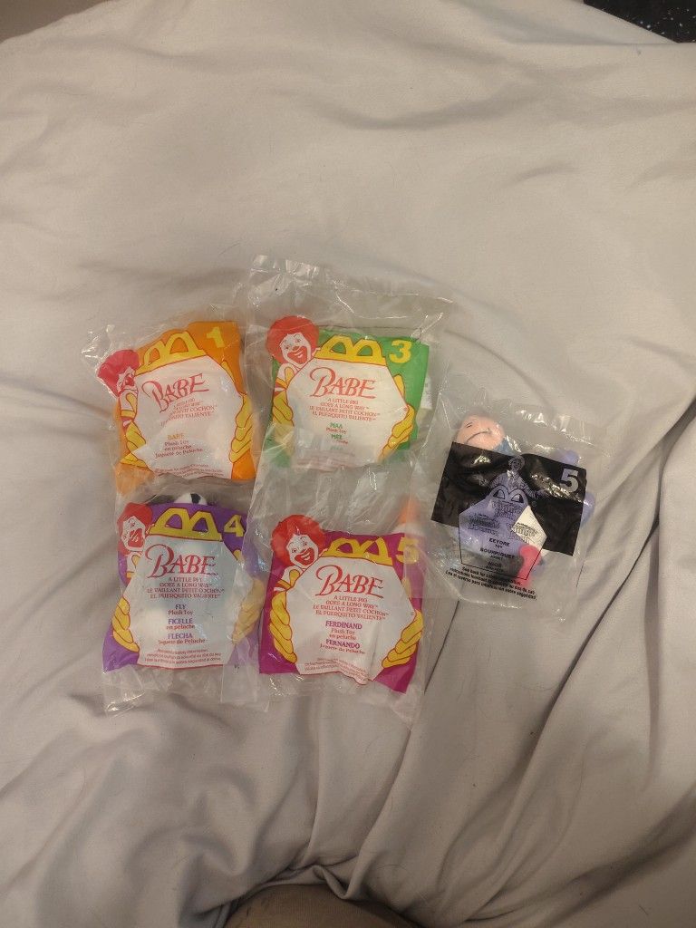 Vintage McDonald's Babe Movie Toys - Sealed Lot of 5 (1995 Era) - $30 OBO or Trades!