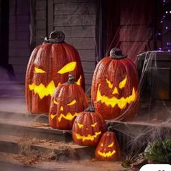 Home Depot Halloween Pumpkin Stack