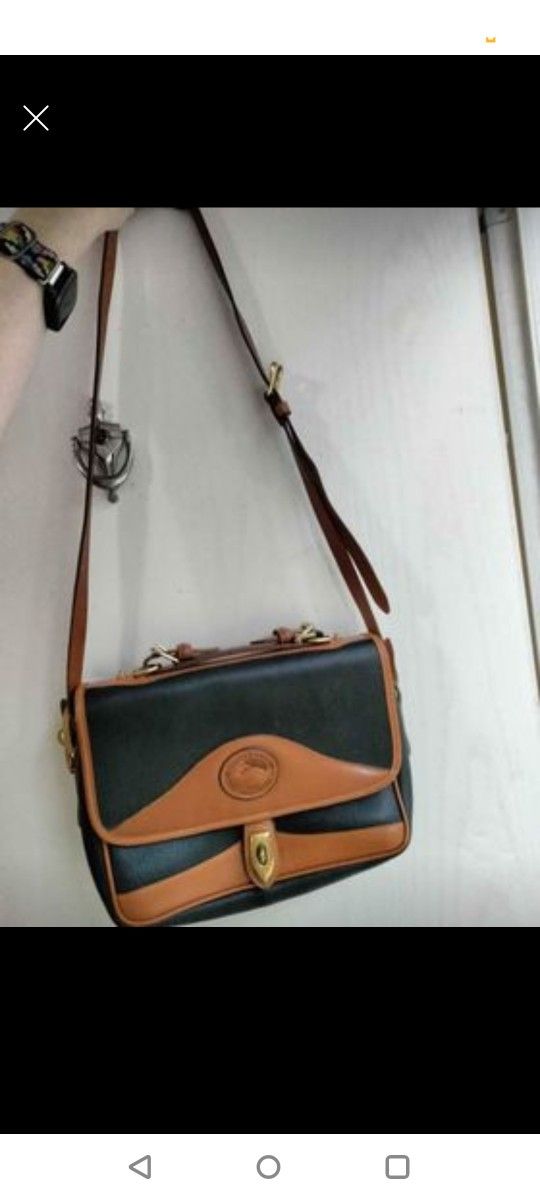 Dooney&Bourke All Weather Leather Purse 