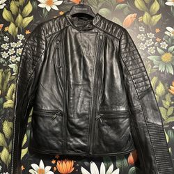 Woman’s Leather jacket