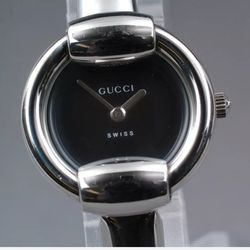 🔥🔥 Authentic    GUCCI  Silver White Dial Women Watch